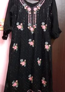 Reduced PriceBLACK PAKISTANI SUIT🖤