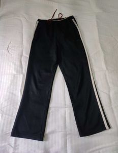 Black Track Pants 28-30 L-36