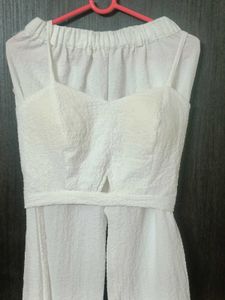 White textured wide-leg pants