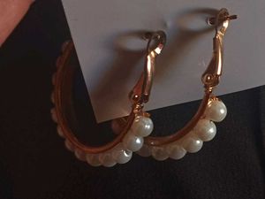 Pearl Golden Studs