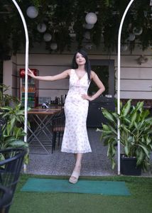 Beautiful Midi Dress Imported