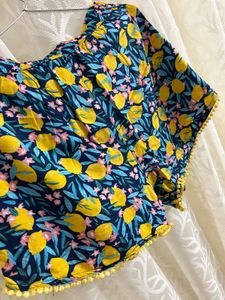 Printed Shorts With Elasticat