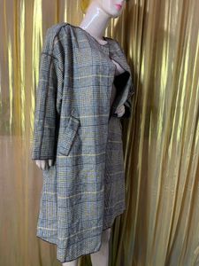 Plaid Coat lenth 37 (2dec9)