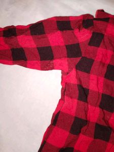 Flat 29 Delivery Red Top