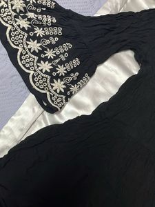 Embroidered Flare Sleeve Top High Low
