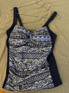 Floral padded Top