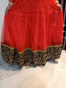 🔥🎀 Women Partywear Gown 🎀🔥