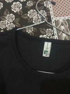 Black Ribbed T-Shirt