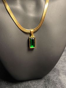 R4AS Emerald Pendant Necklace
