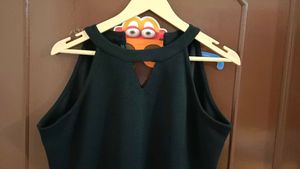 Black Round Neck Bodycon Dress