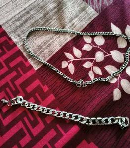 Silver Tone Chain Set