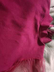 Maroon Net Sleeves Top