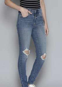 Levi’s 721 Women Skinny Fit High-Rise SlashKnee