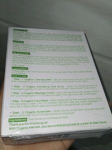 Organic Harvest GOLD AGE REVERSAL Facial Kit