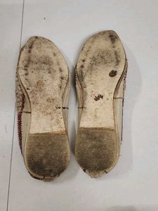 BOGO UK 10.5 Levi&#39;s Shoes with Free Mojari