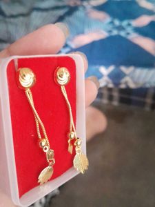 Gold Leaf Dangle Earrings