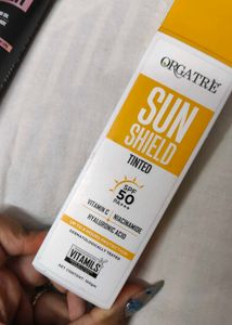 Tinted Sunscreen + Primer 😍😍