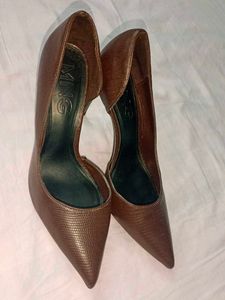 Mango Heels