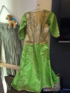Kareena Kapoor Dupe