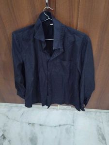 Black Shirt With Full Sleeves
