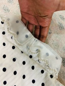 Polka Dots 🤍🖤 Wanna Do Swap