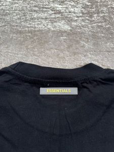 Essentials Black Tee
