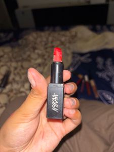 11 Items Of Makeup Non Expired