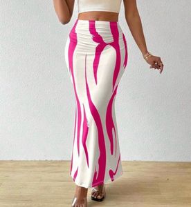 White &amp; Black Patterned Maxi Skirt