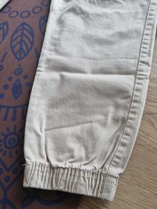 BRAND NEW ZARA CARGOS!!!