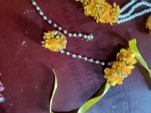 Haldi Flower Jewellery Set