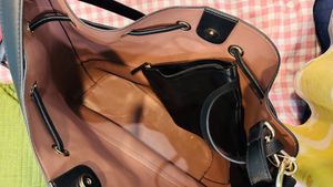 🇺🇸H&amp;M Imported Leather Handbag