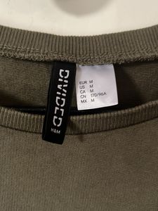 H&amp;M Olive Long Sleeve Crop Top