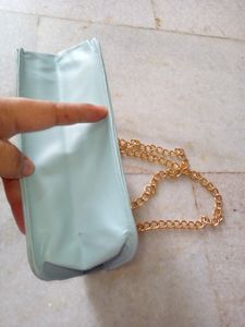 Handbag Cum Sling Bag ( PRICE DROPS)