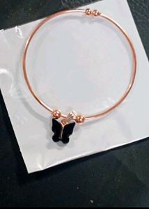 Very Beautiful Small Jewellery Set