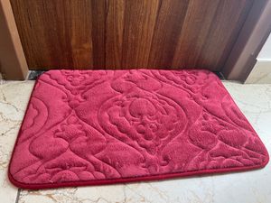 DOOR MAT