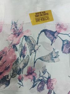 Floral Print Saree with Blouse