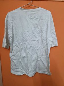 White &#34;SLASH&#34; Anime Print T-Shirt