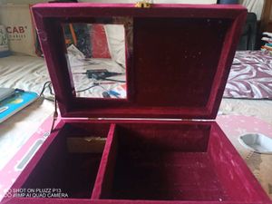 🟩offer🟩Red Valvet Storage Box For Makeup