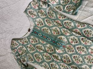 Boat Motif &amp; Floral Print Kurta
