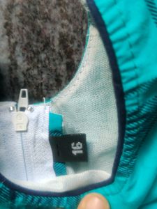 Girls Frock 9-12 Months Like New