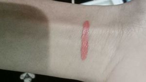 nude colour lipstick  for fair skin tone
