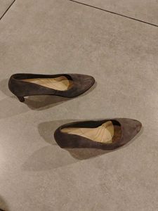 Grey Suede Heeled Pumps