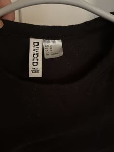 Black Cropped Tee - Divided