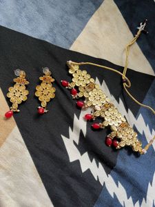 Red Elegant Necklace Set