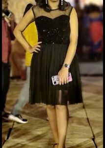 Combo Of Black Dress And Heels