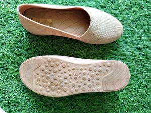 BALANCE Casual Women Shoe 🎀🥿