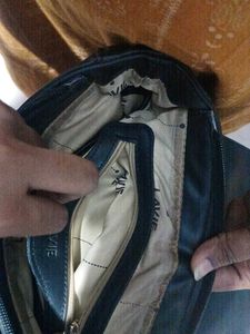 Lavie Black &amp; Sliver Crossbody Bag