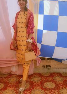 Banarsi Pant Kurti 3 Piece Suit
