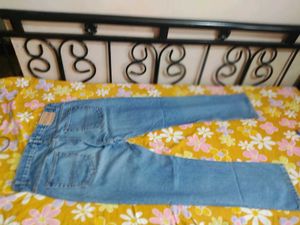 Blue Denim Jeans, Length: 42.5&#34;.