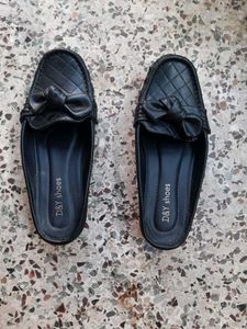 Black Colour Half Ballerina